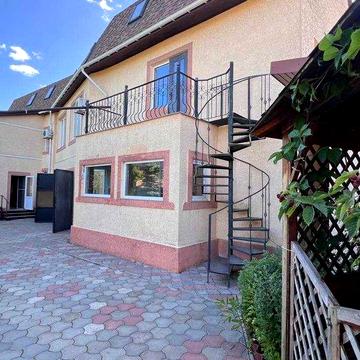 Продам дом 300 м.кв. гостиничного типа на Ветеране, Черноморск