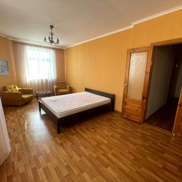 Академіка Палладіна просп., 20