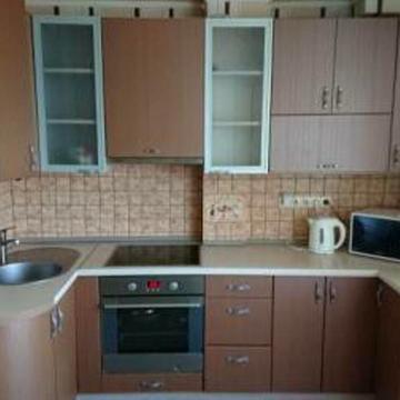 Володимира Вернадського вул. (Дзержинського), 1