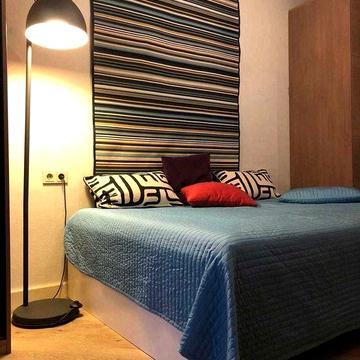 Оренда 2 кімнатної квартири вулиця Карла Мікльоша