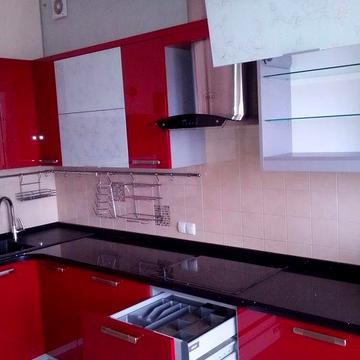 Сдам свою 4х-к.кв 6ст. Б.Фонтана