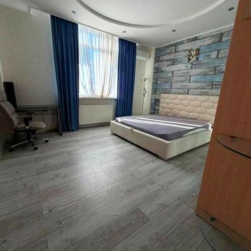 Довгострокова оренда 2к Квартира Дмитрия Клапцова