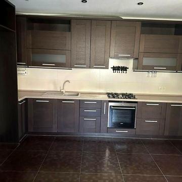 Продажться 2 кім квартира вул Руфа колишня Некрасова.