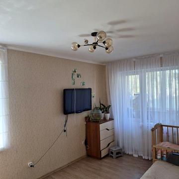 Продам однокімнатну квартиру 39.8м2 (з мінімальним оформленням) ЖК Сарта