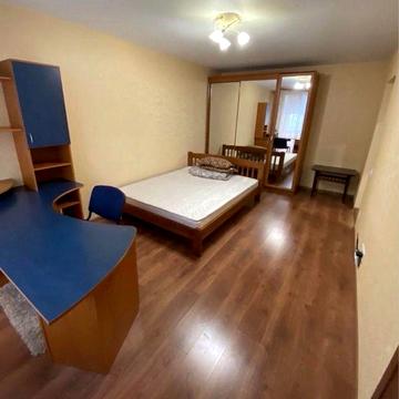 Центр. Біла альтанка. Здається 1-кімнатна квартира