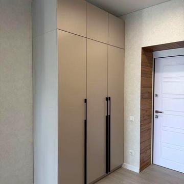 Продам квартиру у новобудові