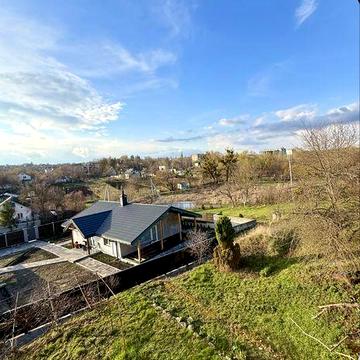 Продаж садиби 30 соток + будинок 150 м²