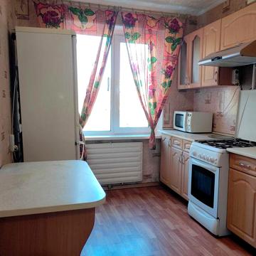 Аренда 3 х комн квартиры ЮЗР