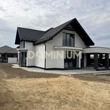 Стильна новобудова з меблями та технікою — заходь і живи