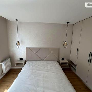 Продаж 1к Квартира Князя Володимира 22а