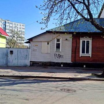 Продаж частини будинку в центрі міста!