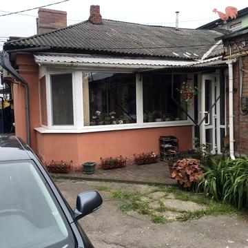 Продам большую часть дома с бизнесом в центре Кропивницкого