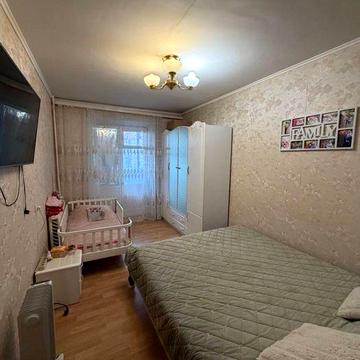 Продам 3 кімнатну квартиру в центрі міста