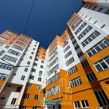 Квартира в зданому будинку на зручному поверсі