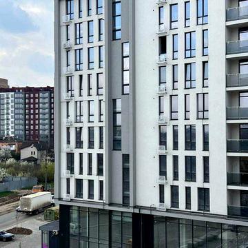 Продається двокімнатна квартира поблизу річки!