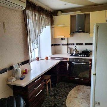 Бровари здам 2 кім.квартиру Героїв України 14.