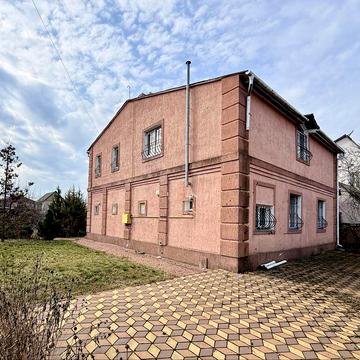 Будинок біля Київського моря, с. Лютіж — тиша, природа і поруч із Києвом