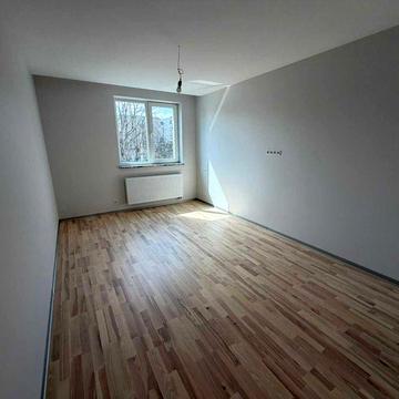 Продаж квартири зі свіжим ремонтом у ЖК "Америка" + велика комірка у ПОДАРУНОК ЖК Америка