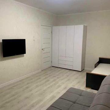 Оренда 1-к квартири, 7хв - м.Осокорки м.Позняки Дарницький район вул. Урлівська 9