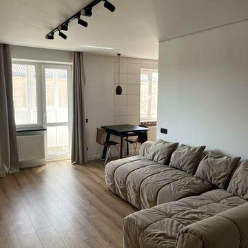 Трикімнатна квартира в оренду