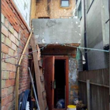 Продаж частини будинку