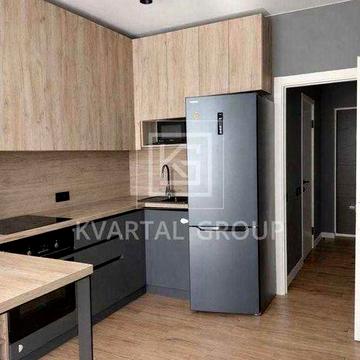 Продам ГАРНУ євро2к квартиру з ремонтом, меблями, технікою. 42м2.