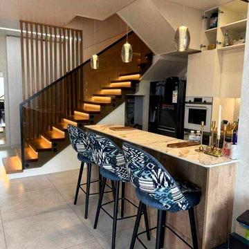 Дворівнева квартира з ремонтом у ЖК Ютландія! р-н.Центрального парку. Мінімальне оформленння! ЖК Ютландія