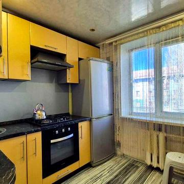 *Продаж 2-кімнатної квартири по вул. Республіканській, Заводський район