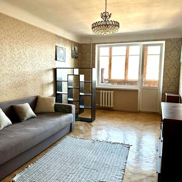 Максима Кривоноса вул., 7