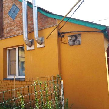 Здаємо будинок в центрі Бортничів.