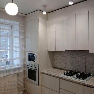 Оренда 1 км квартири поруч з озером