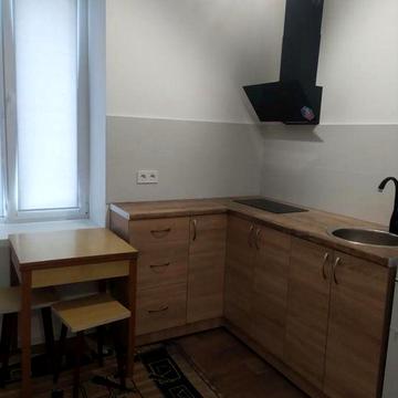 Сдам уютную 1-к квартиру район Центрального рынка