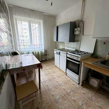 Продаж 3к Квартира Симоненка Василя вулиця