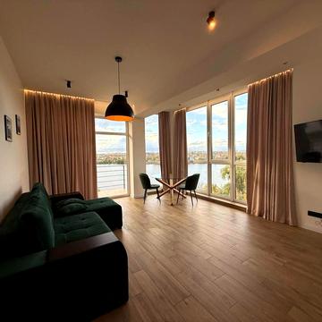 Вячеслава Чорновола вул., 94в