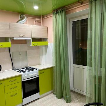 Продам однокімнатну квартира на проспекті Свободи.