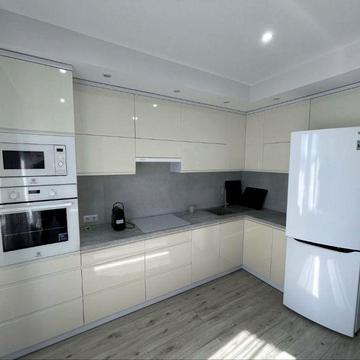 Здам 1 кв центр новобуд перше заселення