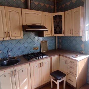 Продажа полнометражной двухкомнатной "сталинки" на проспекте!