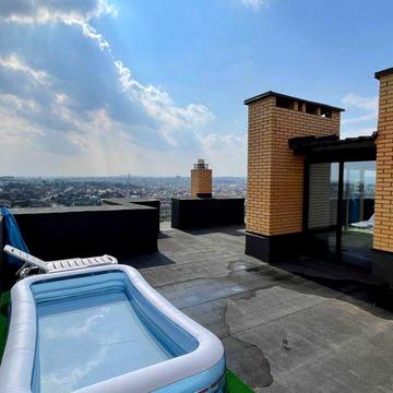 Великий пентхаус з власною терасою та басейном. ЖК Кришталеве озеро