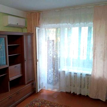 Продается 1 ком квартира по ул. Козачей, Александровский р-н