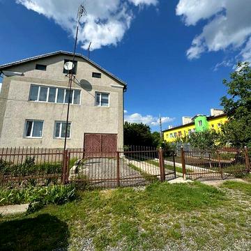 Продаж 5к Дім Шкільна вулиця