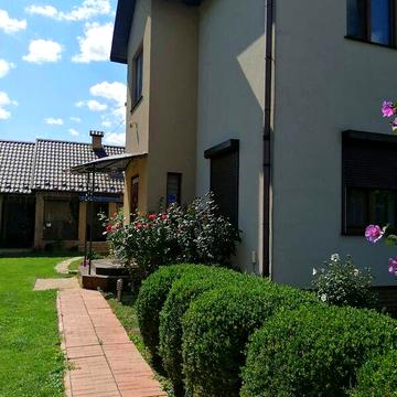 Продаж 5к Дім Робоча вулиця