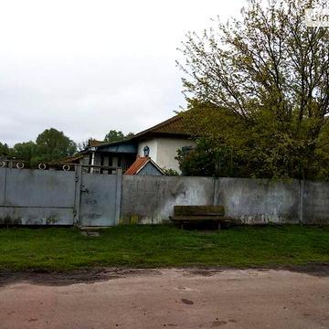 Продаж 2к Дім Незалежності вулиця