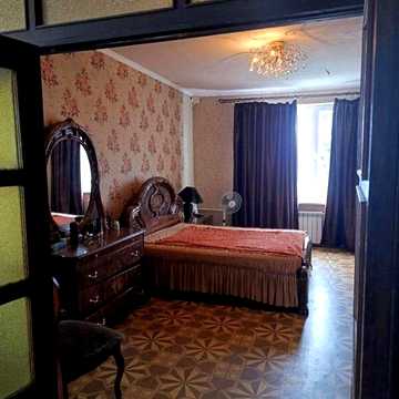 Продаж 4к Дім Червона Алея вулиця