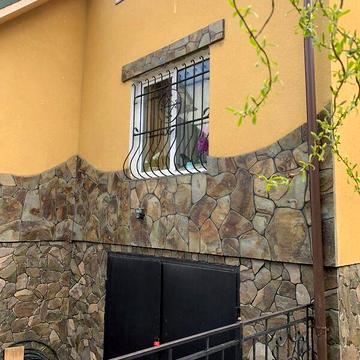 Продаж 5к Дім 24 Серпня вулиця