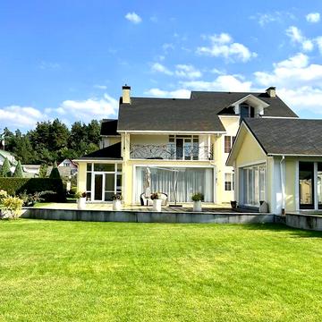 Продаж 8к Дім Дачна вулиця