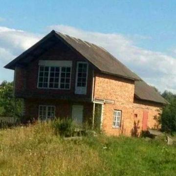 Продаж 3к Дім Центральна