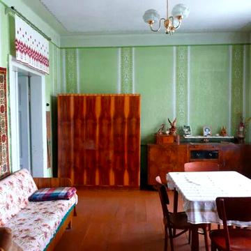 Продаж 4к Дім Листопадова вулиця