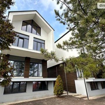 Продаж 3к Дім Андрея Шептицького (Сташкова) вулиця
