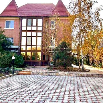 Продаж 6к Дім Свято-Георгіївська (Радянська) вулиця
