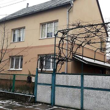 Продаж 4к Дім Гетьмана Мазепи вулиця